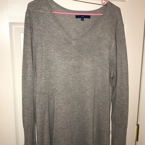 Light weight long sleeve sweater